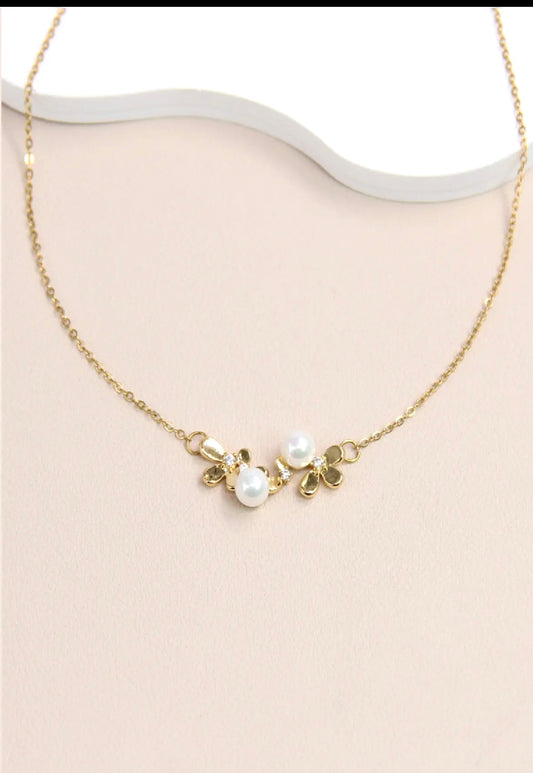 Collier Pearl