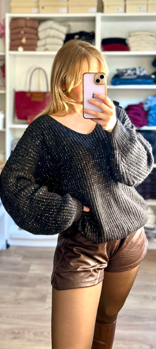 Pull Nova Noir