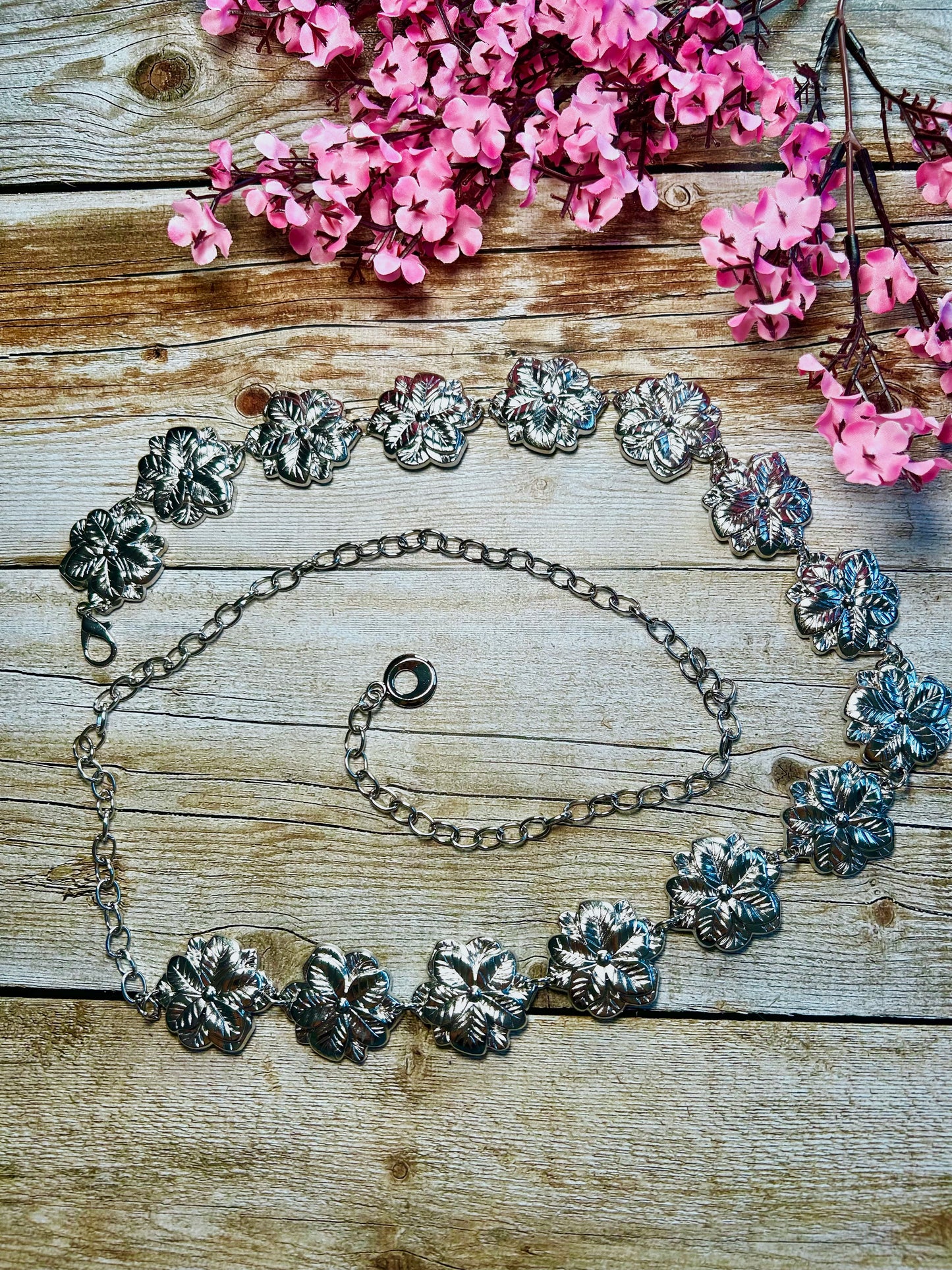Chaîne de taille Flowers Argentée (Taille ajustée 36-42)