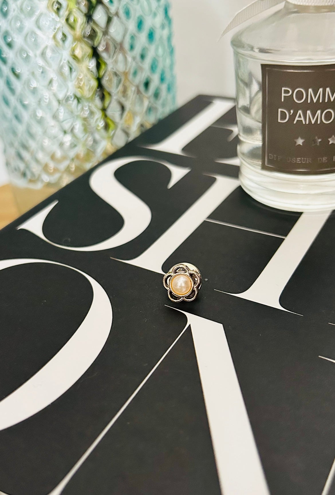 Broche bouton